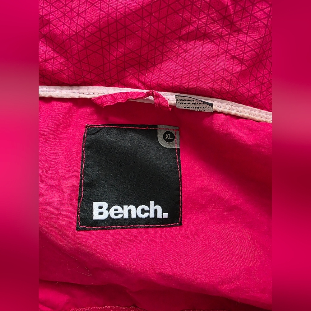 4 FOR $100  -  Bench Pink Jacket - Picture 4 of 5
